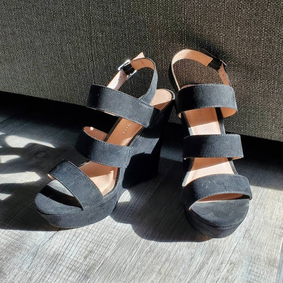 Madden Girl Strappy Wedges - Picture 1 of 5